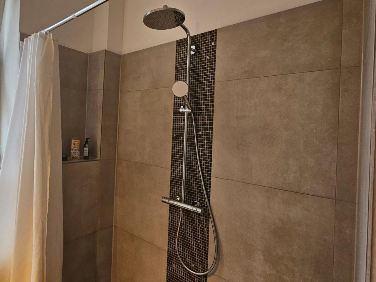 Room In Berlin City Center 외부 사진